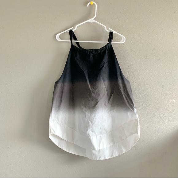 Ombré Poplin Halter Tank in Back & White - Picture 4 of 5